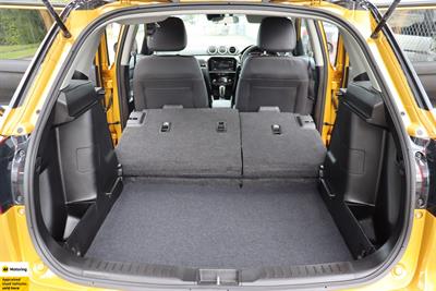 2023 Suzuki Vitara - Thumbnail