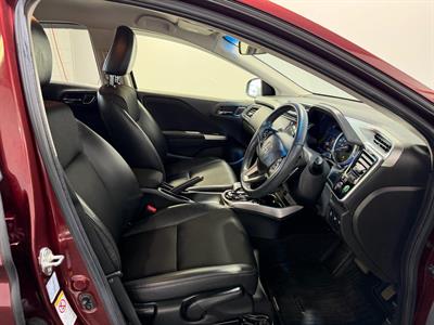 2014 Honda Grace - Thumbnail