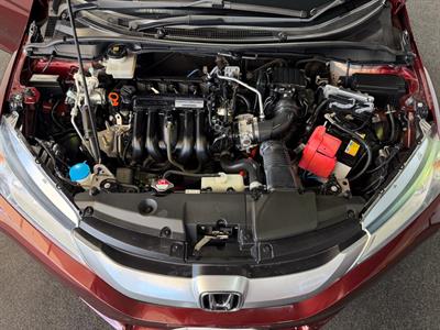 2014 Honda Grace - Thumbnail