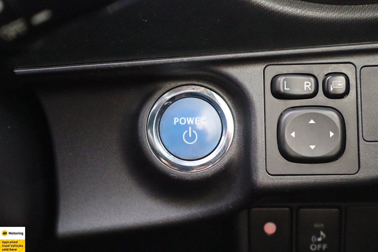 2015 Toyota Aqua