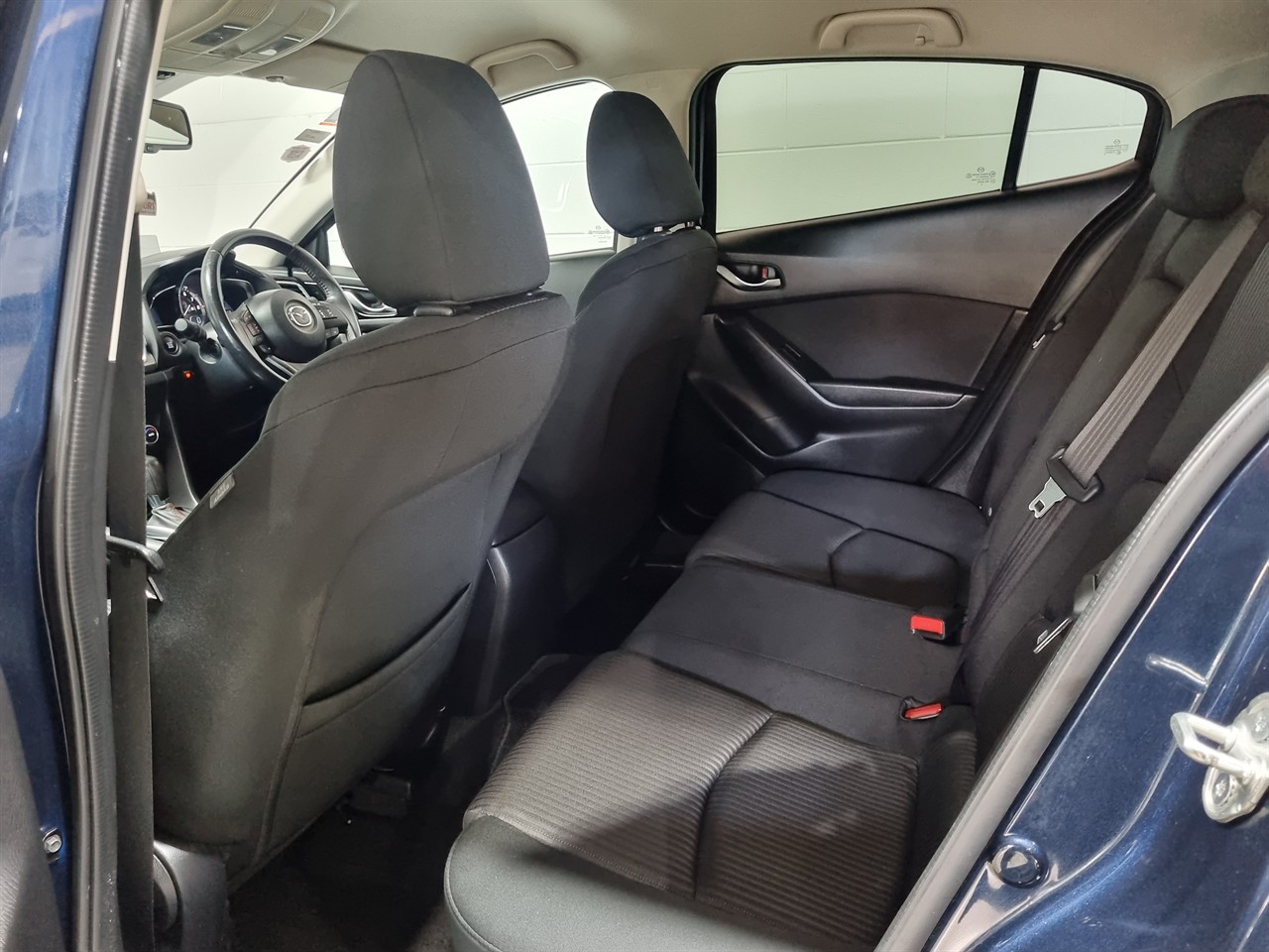 2015 Mazda Axela
