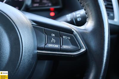 2016 Mazda Axela - Thumbnail