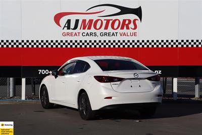 2016 Mazda Axela - Thumbnail