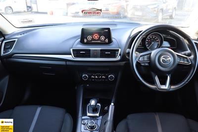 2016 Mazda Axela - Thumbnail