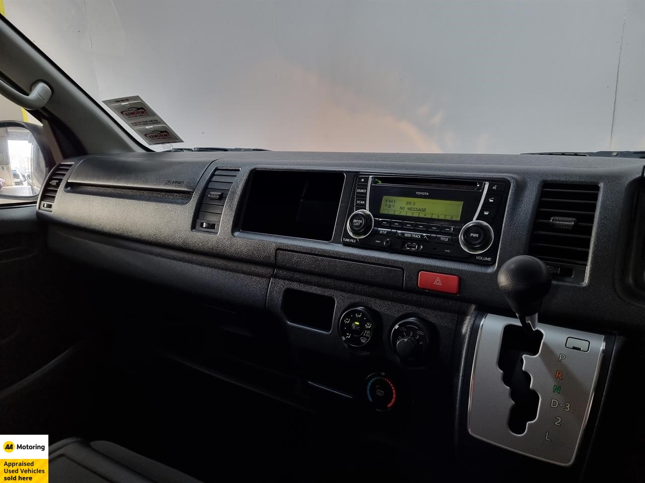 2014 Toyota Hiace