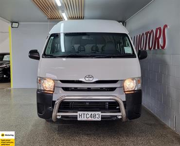 2014 Toyota Hiace - Thumbnail