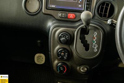 2015 Toyota Spade - Thumbnail