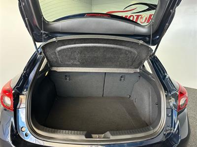 2014 Mazda Axela - Thumbnail