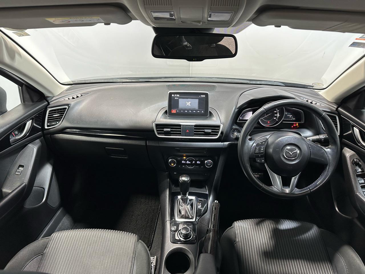 2014 Mazda Axela