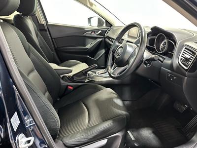 2014 Mazda Axela - Thumbnail