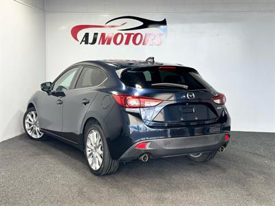 2014 Mazda Axela - Thumbnail
