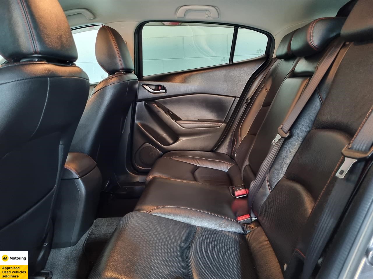 2014 Mazda Axela