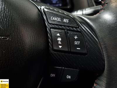 2014 Mazda Axela - Thumbnail