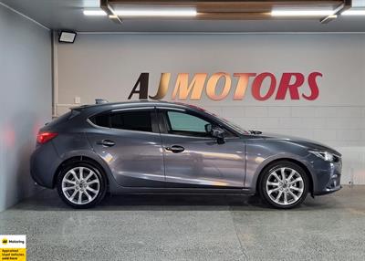 2014 Mazda Axela - Thumbnail