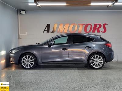 2014 Mazda Axela - Thumbnail