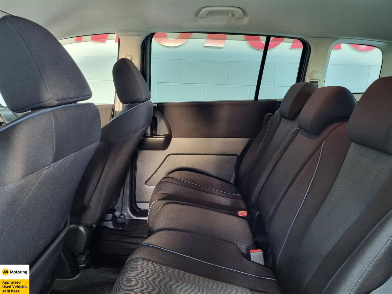 2012 Mazda Premacy