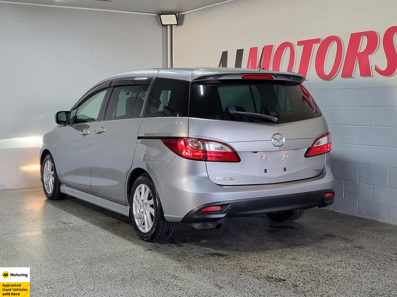 2012 Mazda Premacy