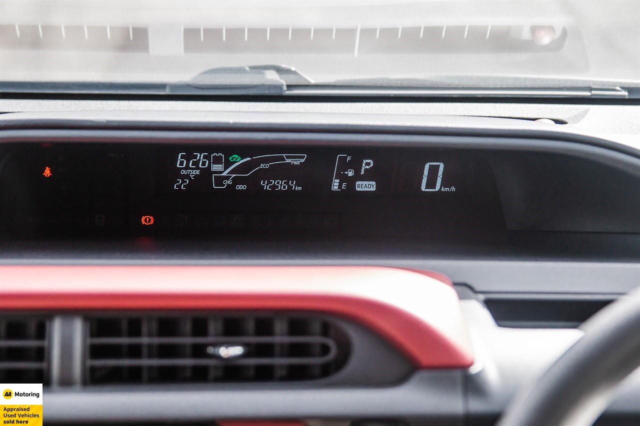 2015 Toyota Aqua