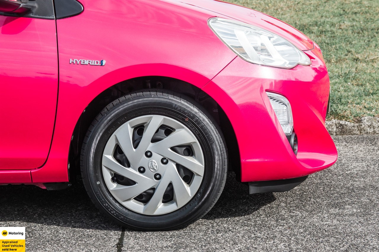 2015 Toyota Aqua