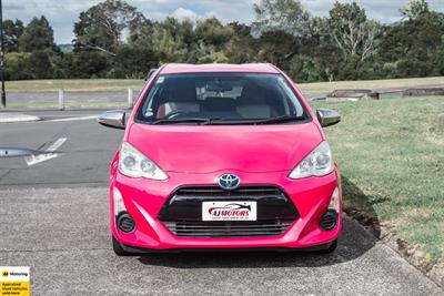 2015 Toyota Aqua - Thumbnail