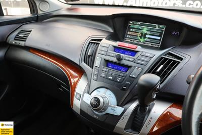 2010 Honda Odyssey - Thumbnail