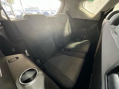 2013 Toyota Prius - Thumbnail