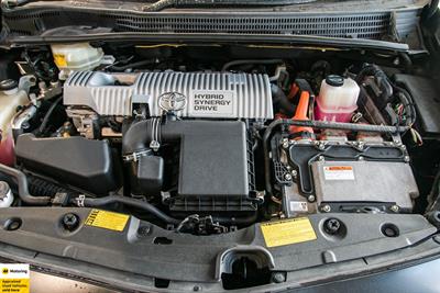 2012 Toyota Prius - Thumbnail