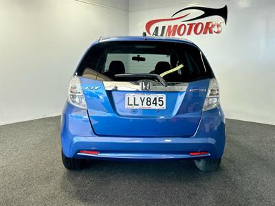 2010 Honda Fit - Thumbnail