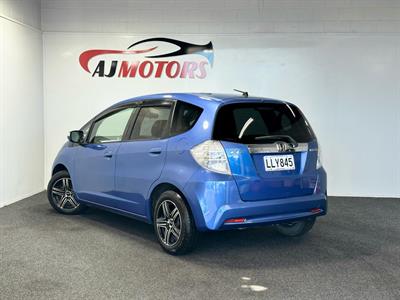 2010 Honda Fit - Thumbnail