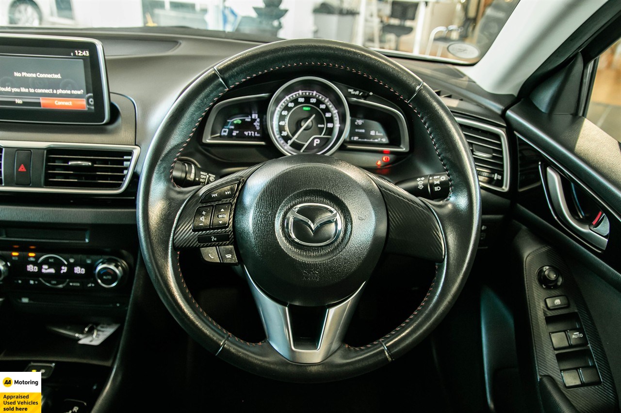 2014 Mazda Axela