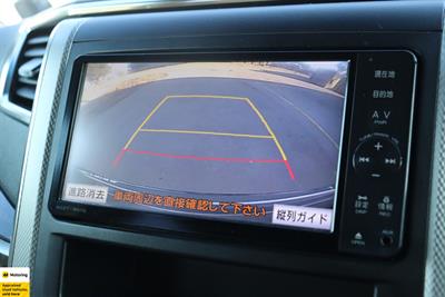 2012 Toyota Vellfire - Thumbnail