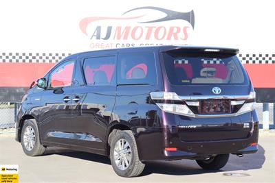2012 Toyota Vellfire - Thumbnail
