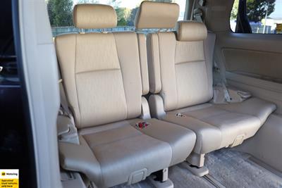 2012 Toyota Vellfire - Thumbnail