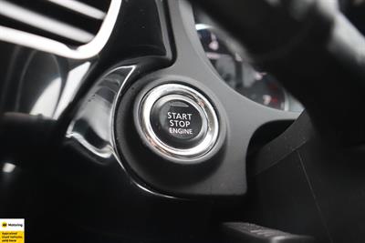 2020 Mitsubishi Outlander - Thumbnail