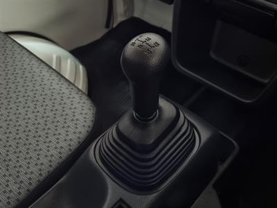 2021 Nissan Clipper - Thumbnail
