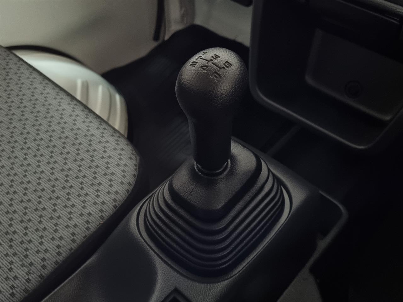 2021 Nissan Clipper