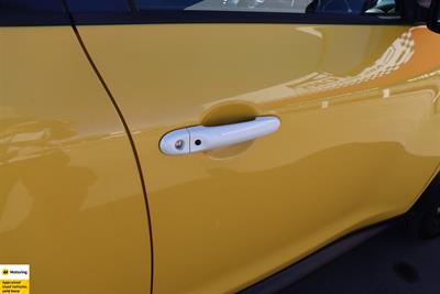 2018 Nissan Juke - Thumbnail