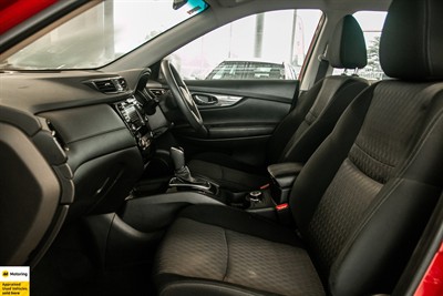 2021 Nissan X-Trail - Thumbnail