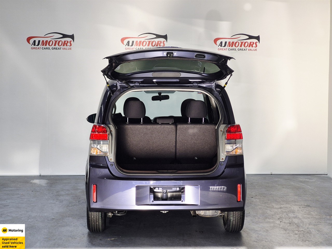 2012 Toyota Spade
