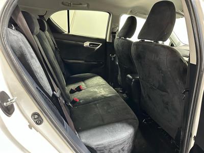 2012 Lexus CT 200h - Thumbnail