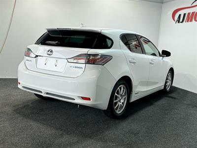 2012 Lexus CT 200h - Thumbnail