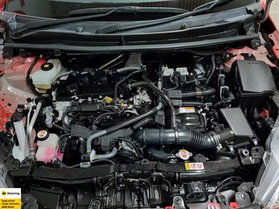 2020 Toyota Yaris - Thumbnail