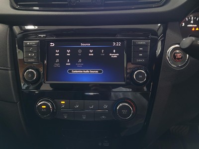 2022 Nissan X-Trail - Thumbnail