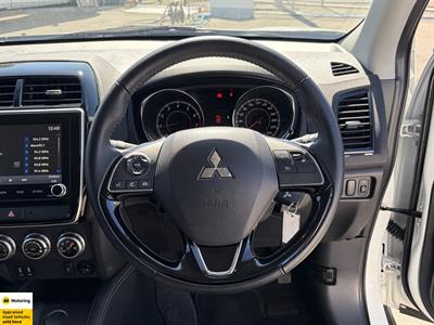 2024 Mitsubishi ASX - Thumbnail