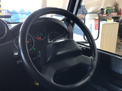 2010 Land Rover Defender - Thumbnail