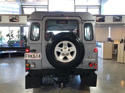 2010 Land Rover Defender - Thumbnail