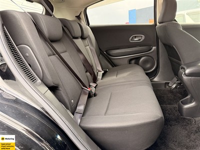 2014 Honda Vezel - Thumbnail