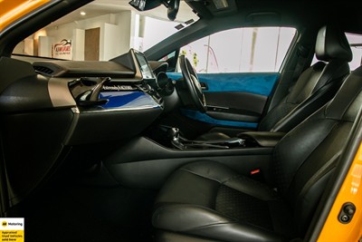 2018 Toyota C-HR - Thumbnail