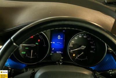 2018 Toyota C-HR - Thumbnail