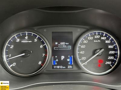 2022 Mitsubishi Outlander - Thumbnail